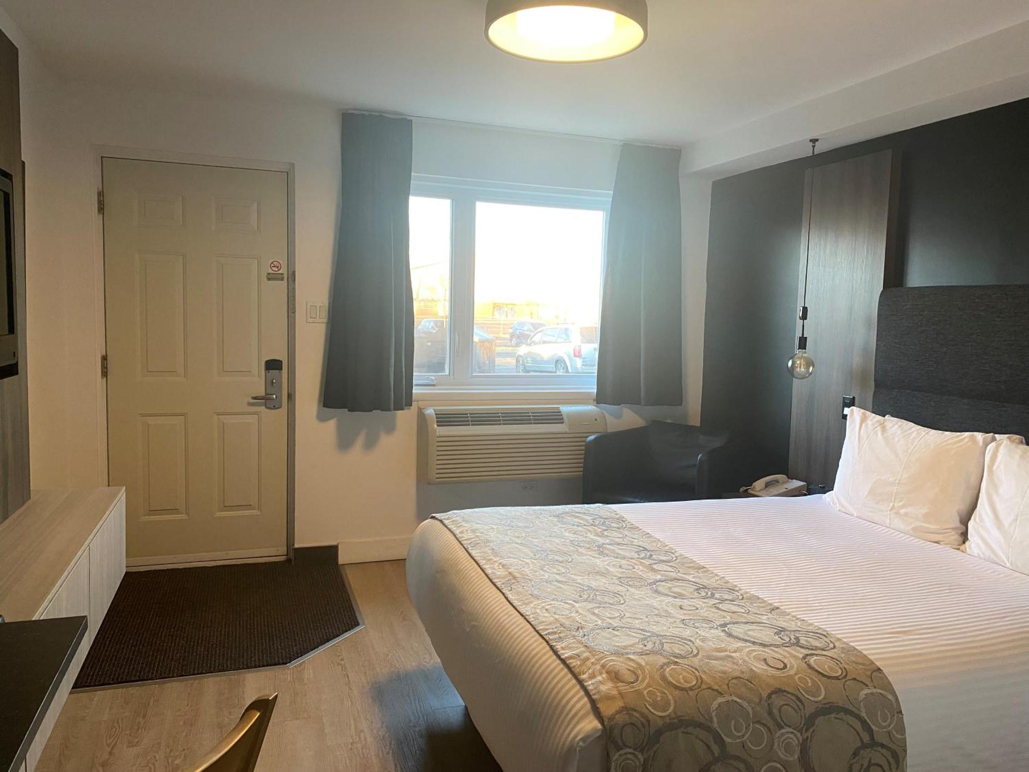 Hotel Centre-Ville Montmagny Eksteriør bilde