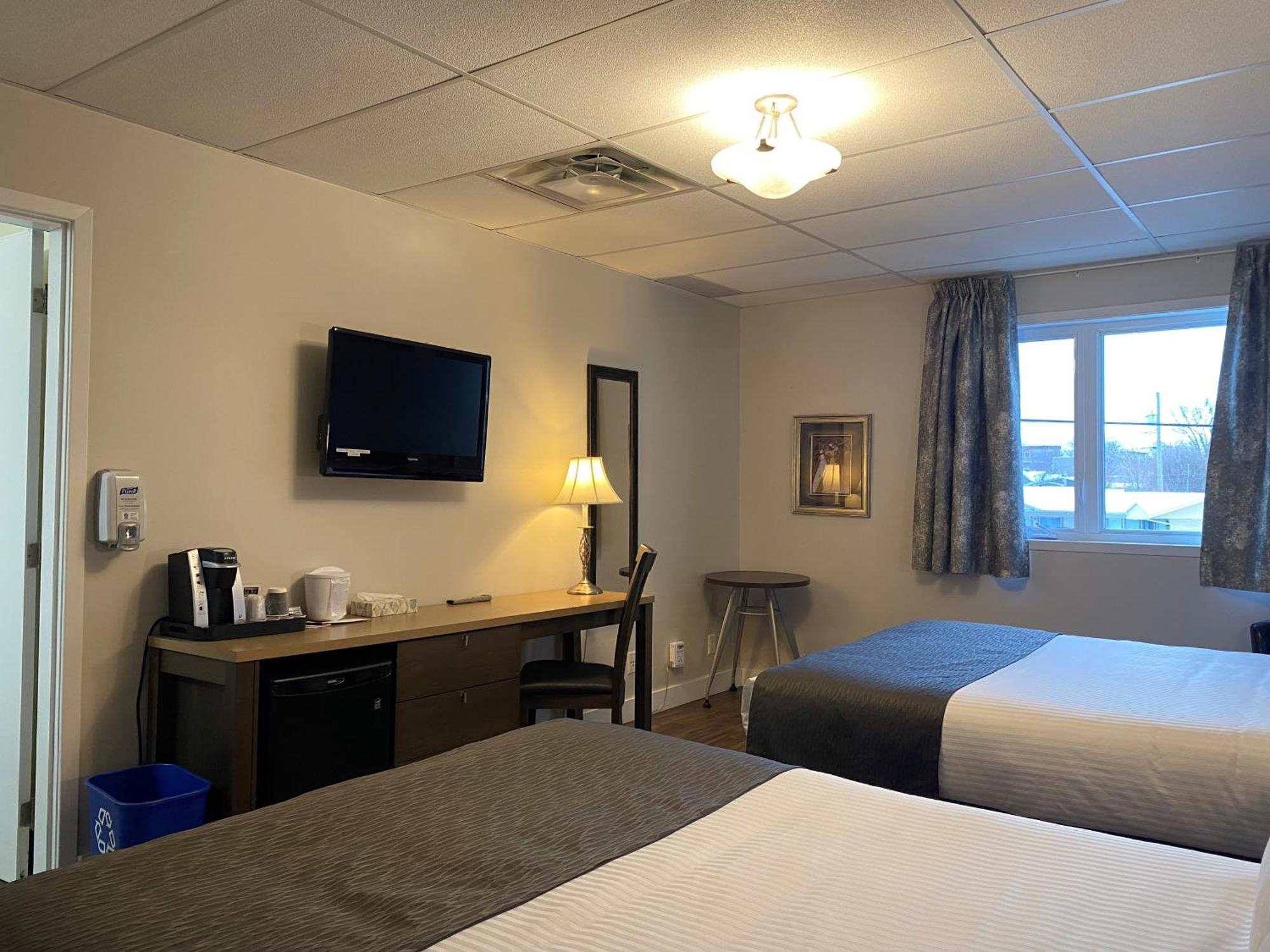 Hotel Centre-Ville Montmagny Eksteriør bilde